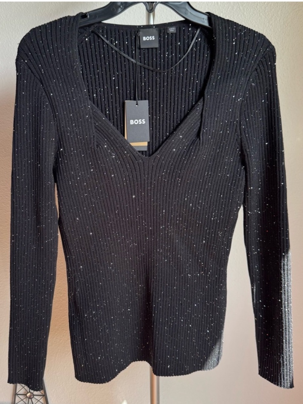 NWT HUGO BOSS RIBBED SWEATER WITH SEQUIN EMBELLISHMENTS SZ XL - Picture 6 of 12